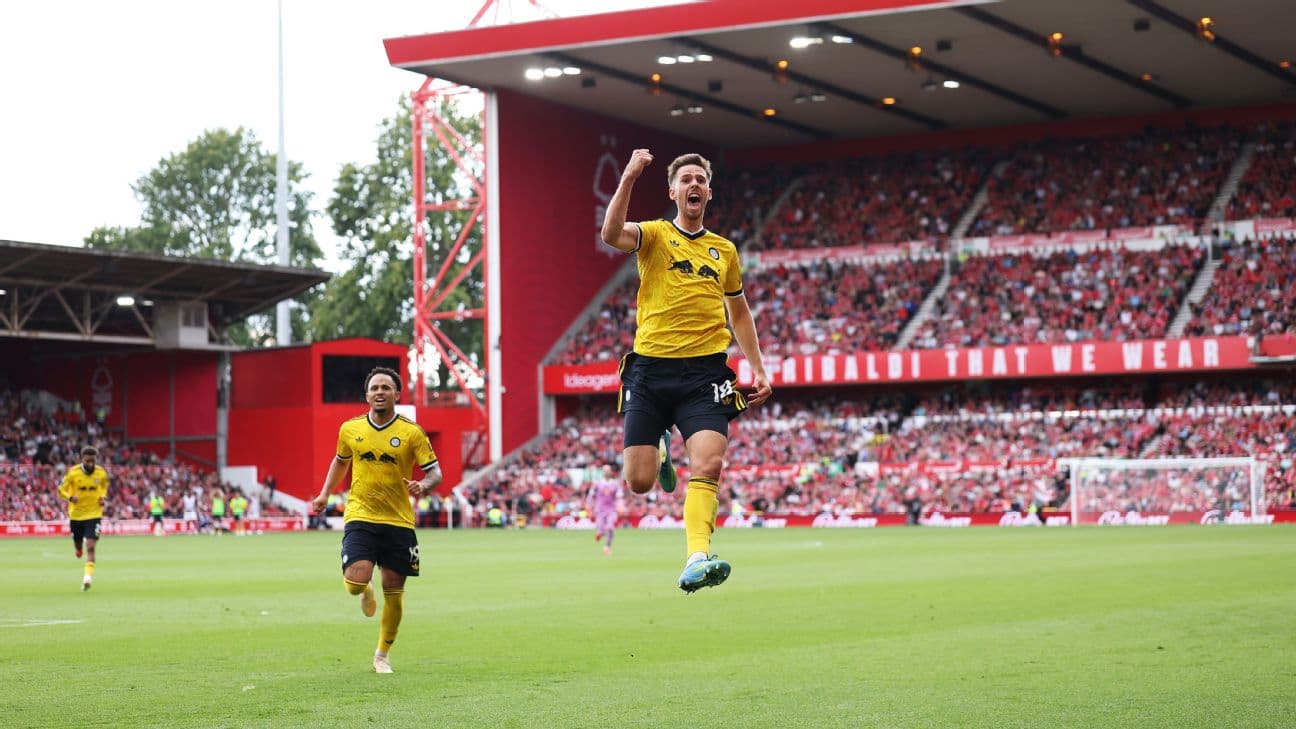 Anton Stack free kick helps Leeds beat Nottingham Forest